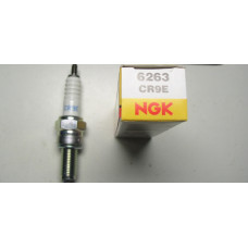 Свеча зажигания NGK CR9E для ДВС